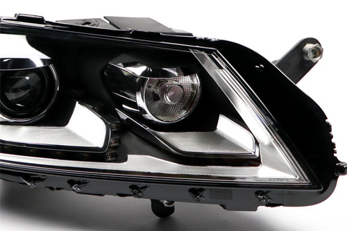 Headlight right bi-xenon LED DRL AFS VW Passat 11-14