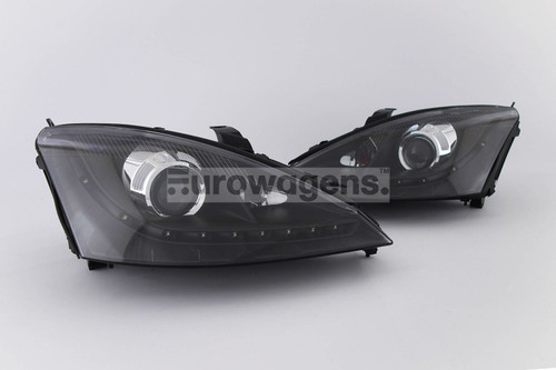 Headlights set black projector LED DRL Ford Focus 01-04