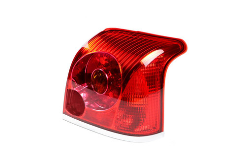 Rear light right Toyota Avensis 03-05 Saloon