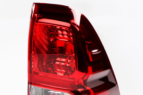 Rear light right Toyota Hilux Revo 15-17