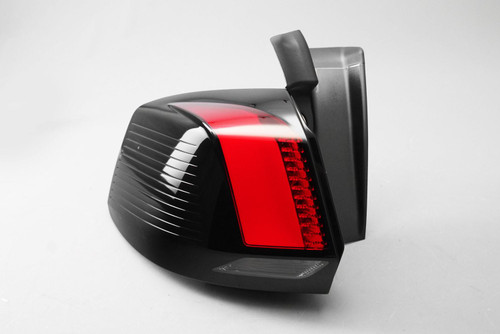 Rear light left outer LED Peugeot 5008 17-