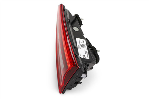 Rear light right inner LED Infiniti Q30 16-
