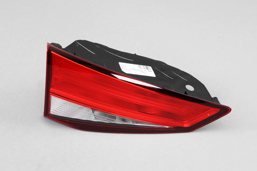 Rear light left inner Seat Ateca 16-