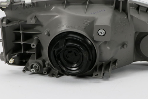 Headlight left Toyota Hiace 97-05