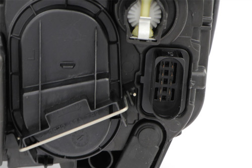 Headlight right Audi Q2 16-