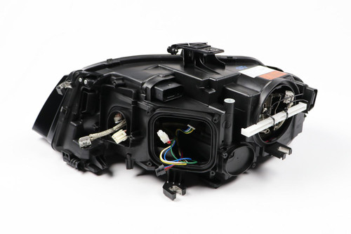 Headlight right Bi-xenon with LED DRL Audi A4 B8 08-11