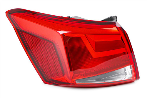 Rear light left Seat Arona 17-