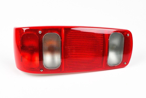 Rear light left with reverse square reflector Caraluna 1 Fleetwood Motorhome