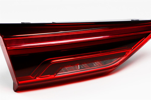 Rear light left inner LED with dynamic indicator Audi Q3 19-