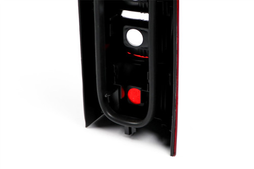 Rear light left Nissan Interstar 03-10