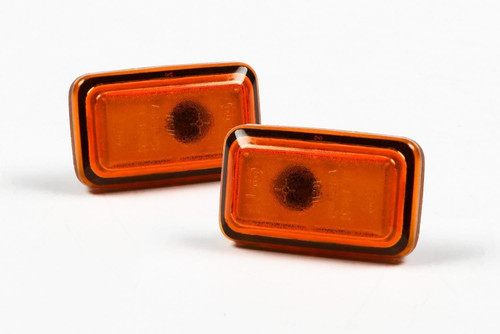 Side indicators set orange Audi 100 82-94 Hella
