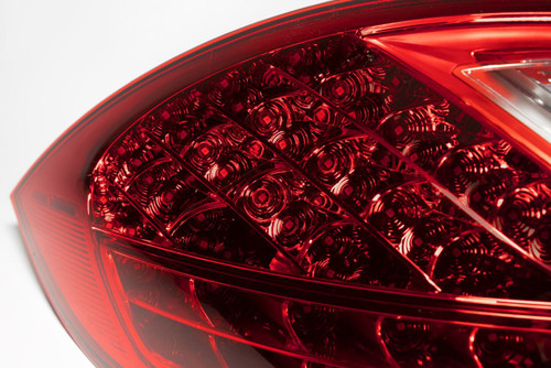 Rear light left outer red LED Porsche Cayenne 11-14 Valeo