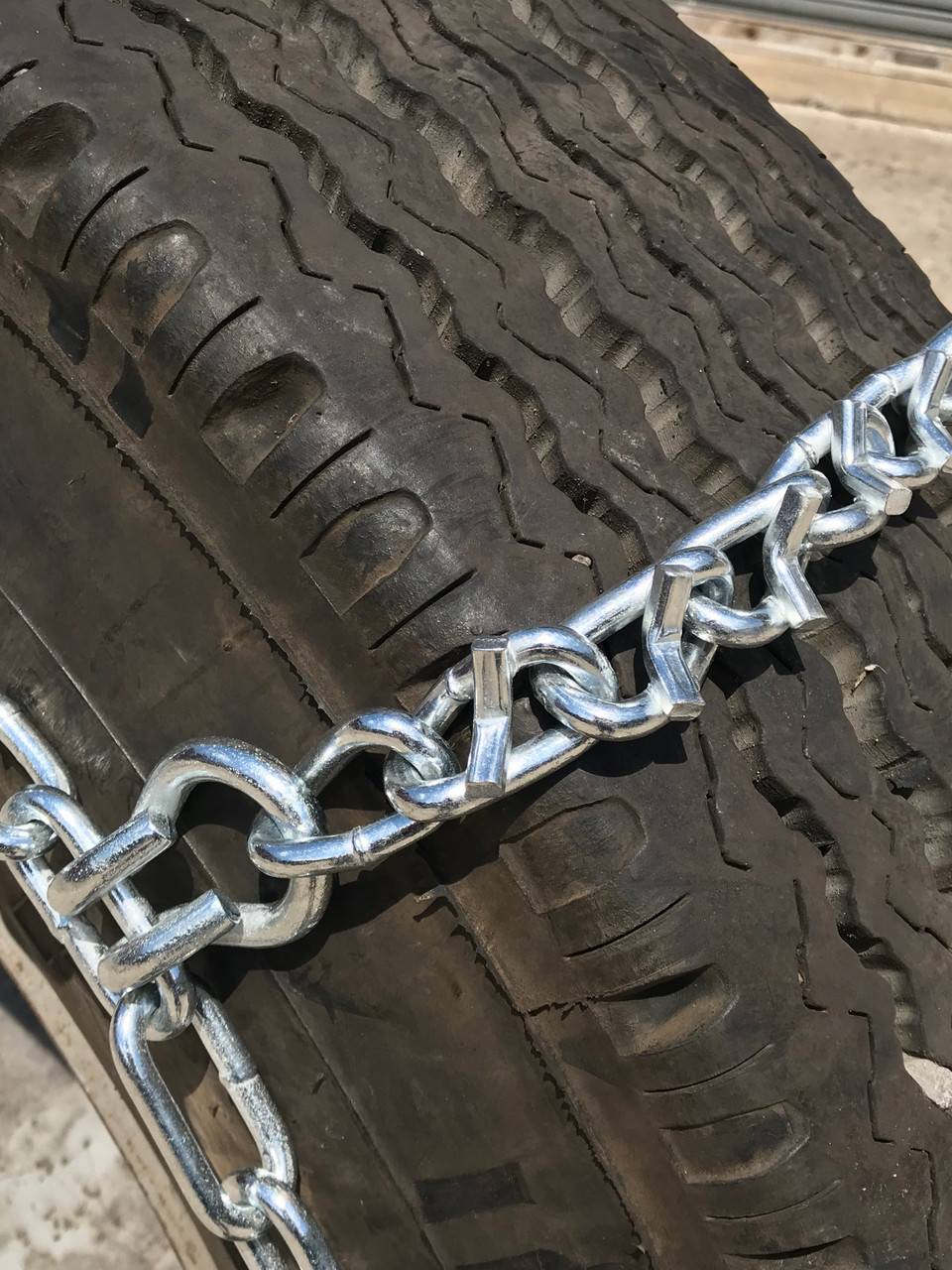 VBar Tire Chains 11.0022 Truck Tire Chains With Cams, Priced Per Pair