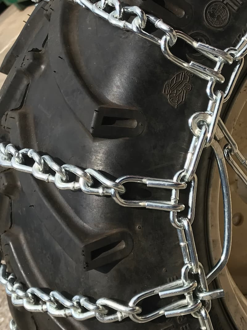 8x15, 25x8.5x14, 27x8.50x15 Heavy Duty Tractor Tire Chains. Priced per