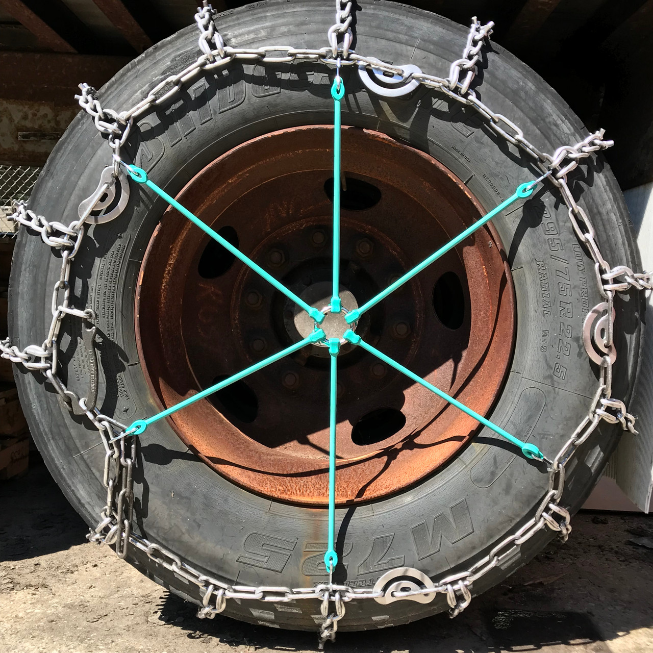 Truck 33" tall tire and larger Spider Tire Chains Tensioner