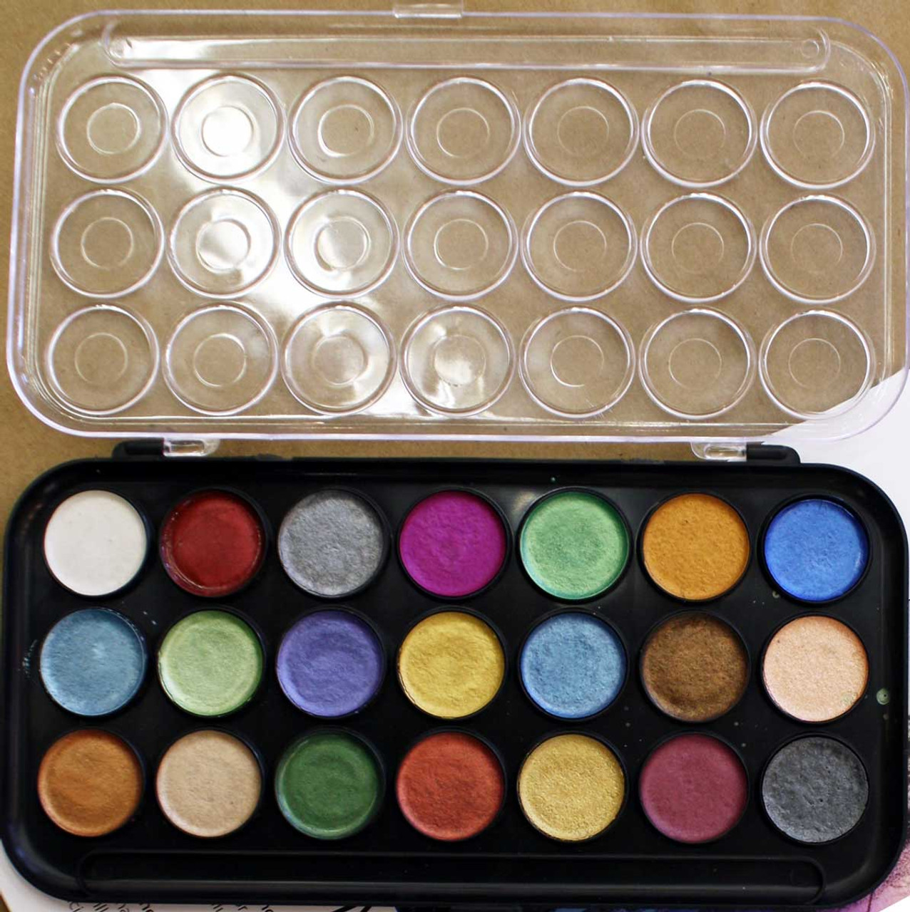 Pearlescent Watercolor Set by Yasutomo