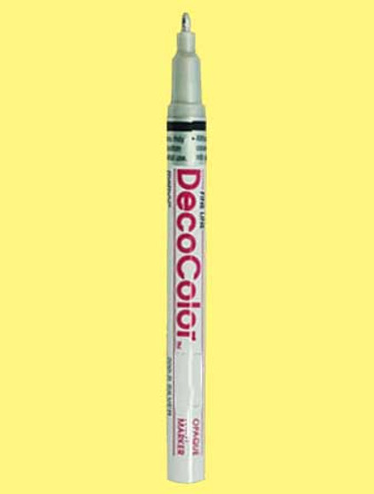 Marvy Uchida DecoColor Paint Marker Fine Yellow