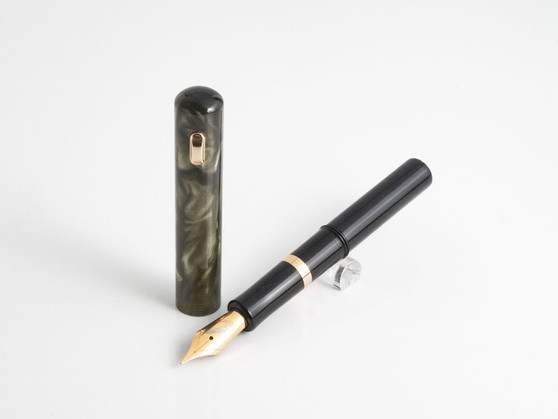 Fine Writing International Pocket Fountain Pen Jade F