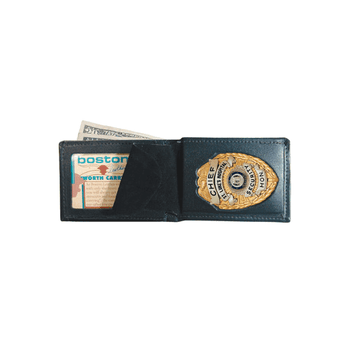 Billfold Style Badge Wallet UPC: 192375019180
