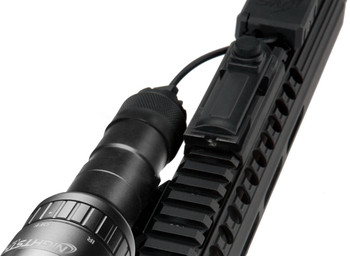 Nightstick LGLRPS4 Dual Switch Remote Pressure Switch  Black UPC: 017398809184