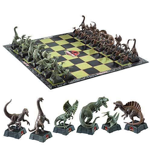 Jurassic Park Chess Set By The Noble Collection