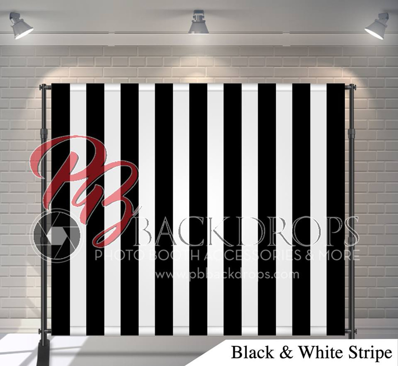 Black and White Stripes: Sự kết hợp giữa màu đen và trắng đã luôn là sự lựa chọn tuyệt vời để đem lại cho bức ảnh của bạn một phong cách cổ điển và đẳng cấp. Hãy tìm kiếm những mẫu sọc đen trắng độc đáo và tự tạo ra một bức ảnh thật ấn tượng.