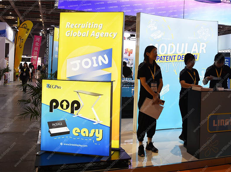 Foldable Lightbox Stand