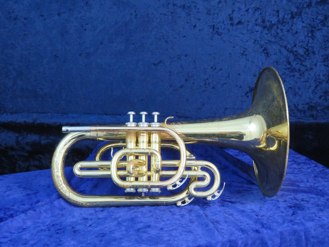 YAMAHA　YMP-201メロフォン YAMAHA YMP-201 Melophon w/ French horn mouthpiece Hard case