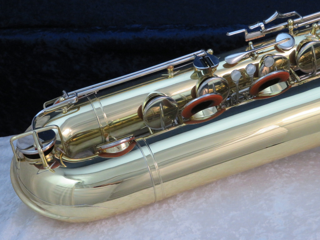 Bundy_Baritone_Saxophone_Seria