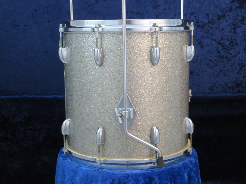 Gretsch Model 4417 14 x 14 Silver Sparkle Pearl Wood Floor Tom