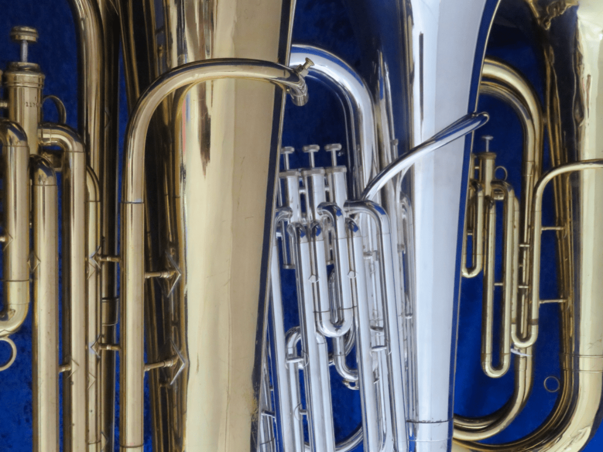 Tubas