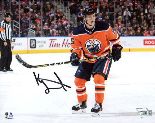 Kailer Yamamoto Edmonton Oilers Autographed Watching the Play  8x10 Photo
