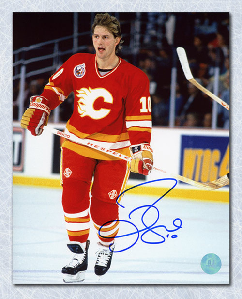 Gary Roberts Calgary Flames Signed 8x10 Photo