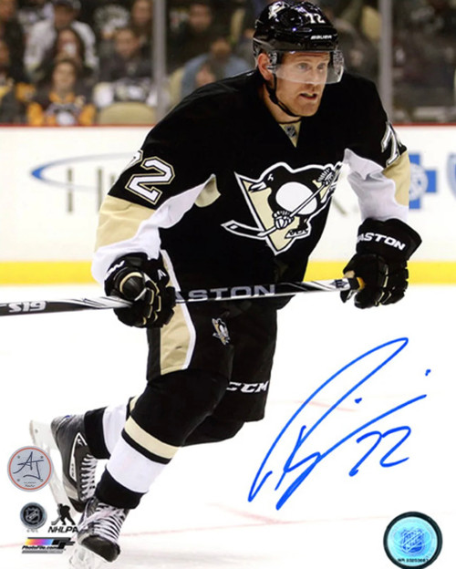Patric Hornqvist  Pittsburgh Penguins Autographed 8x10 Photo