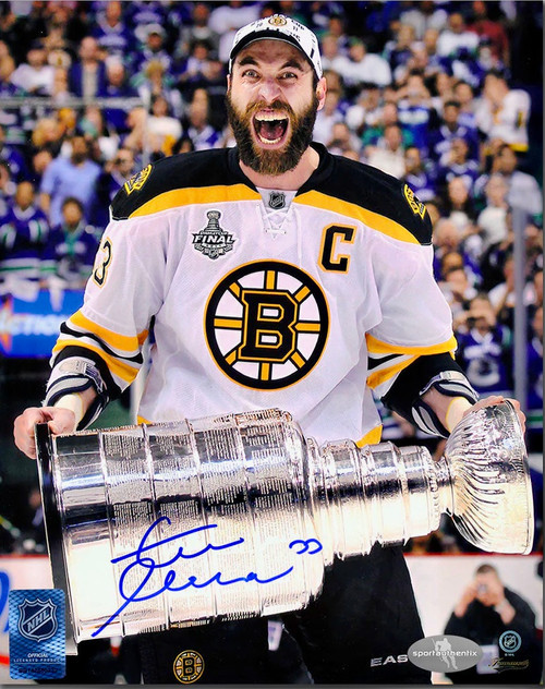 Zdeno Chara Boston Bruins Autographed Hoisting the Cup  8x10 Photo