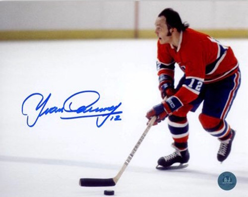 Yvan Cournoyer Montreal Canadiens Autographed Roadrunner 8x10 Photo