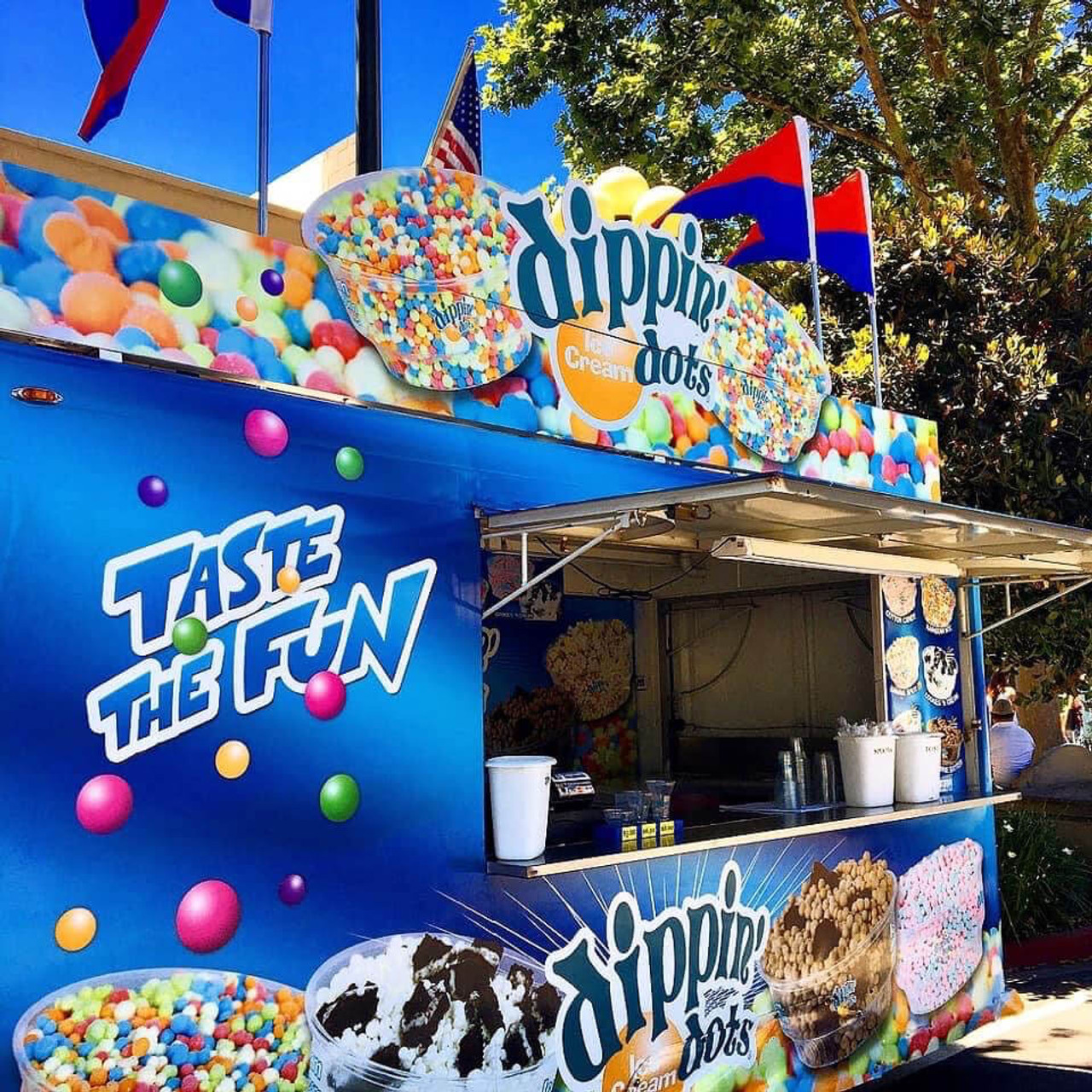 Empowering Dippin' Dots to Sell Frozen Goods Online
