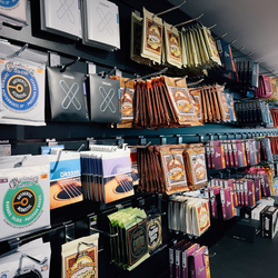 ​Acoustic Guitar String Guide