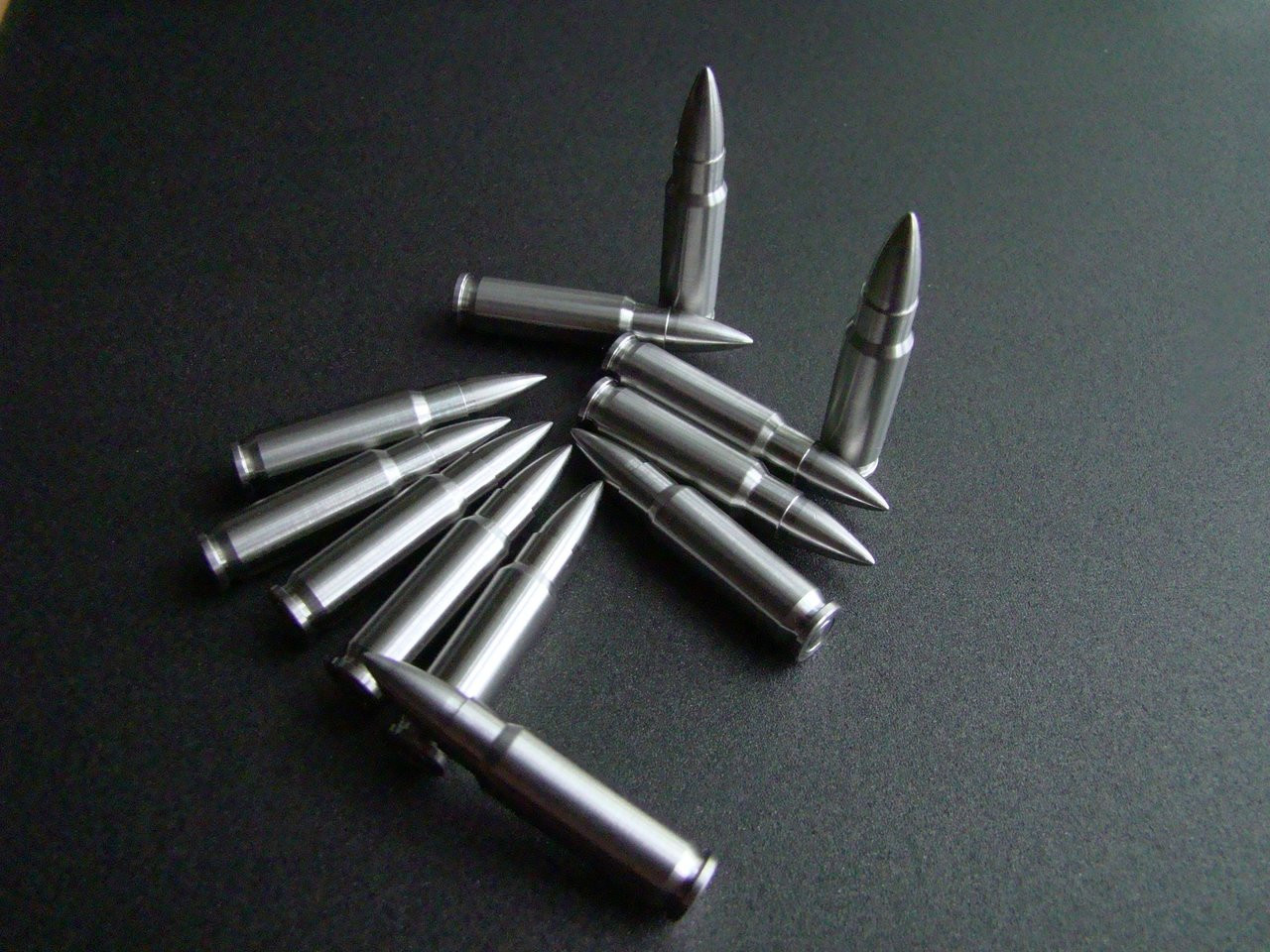 FN 5.7x28mm (12) Stainless training rounds - Innovative industries