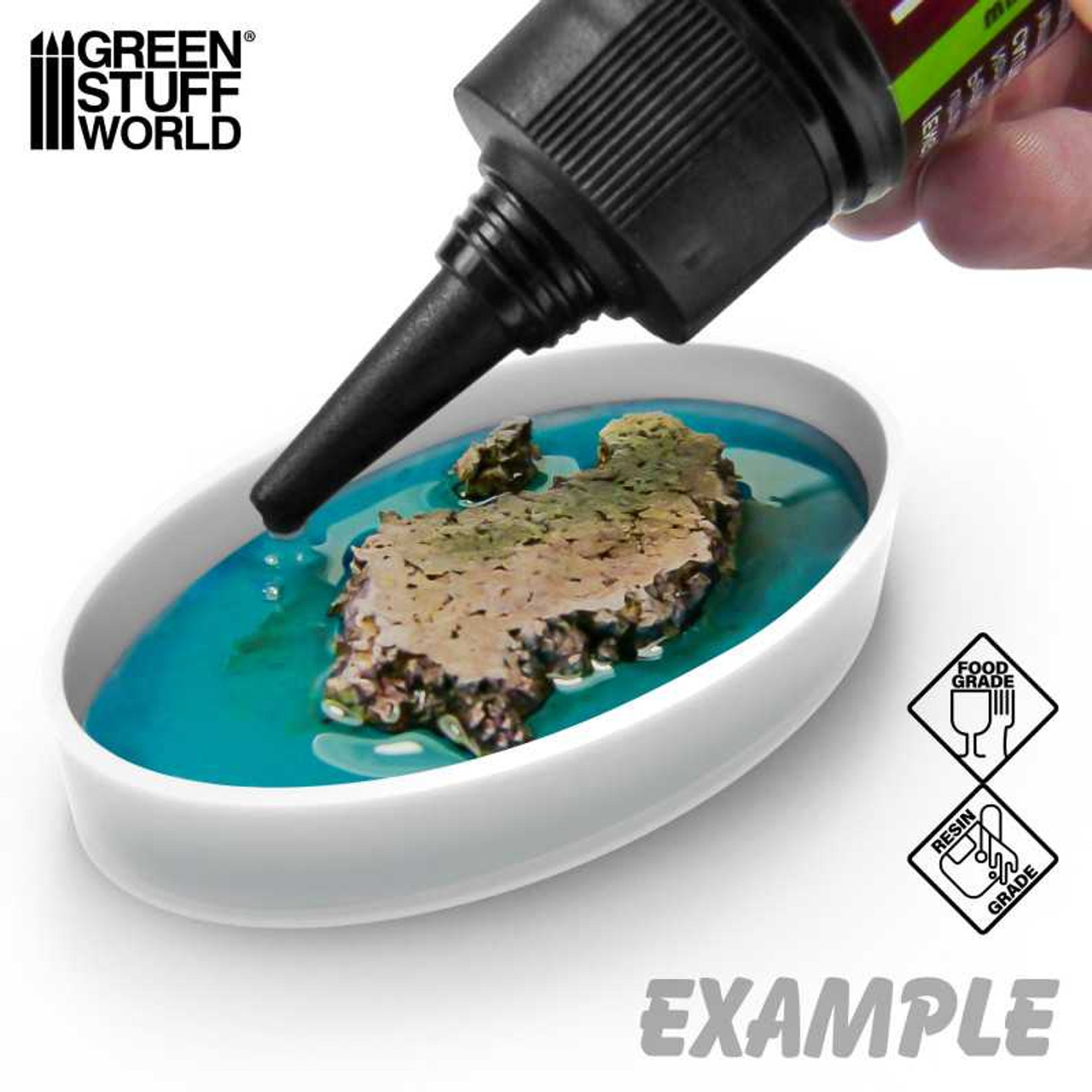 Containment Molds for Oval Bases