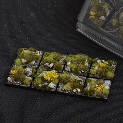 25mm Square Highland Bases x8