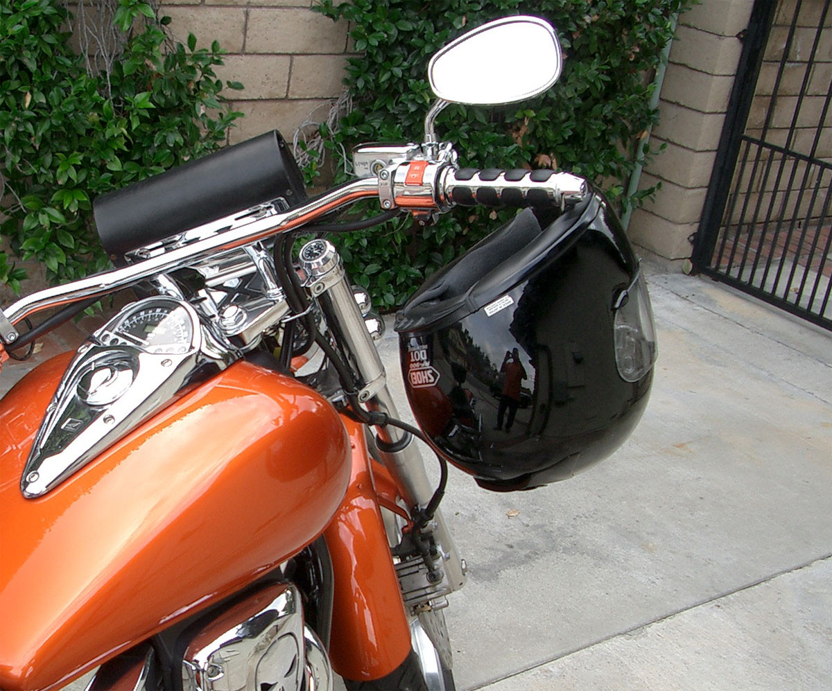 Lidlox, the World's Slickest Helmet Lock