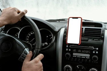 5 Best Ram 1500 Phone Mounts for a Secure Drive