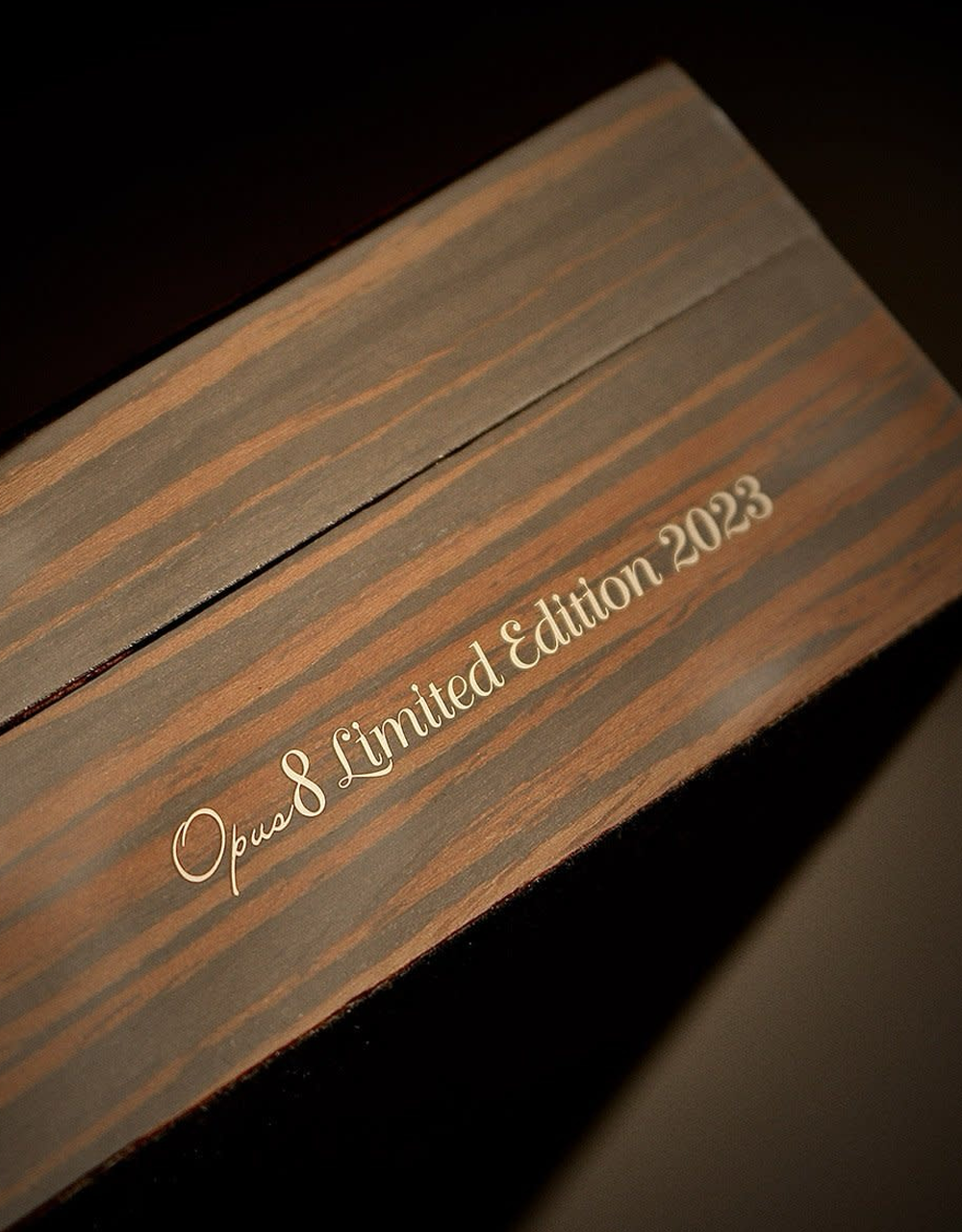 Fuente Fuente Opus X Heaven and Earth Opus8 Box Closed