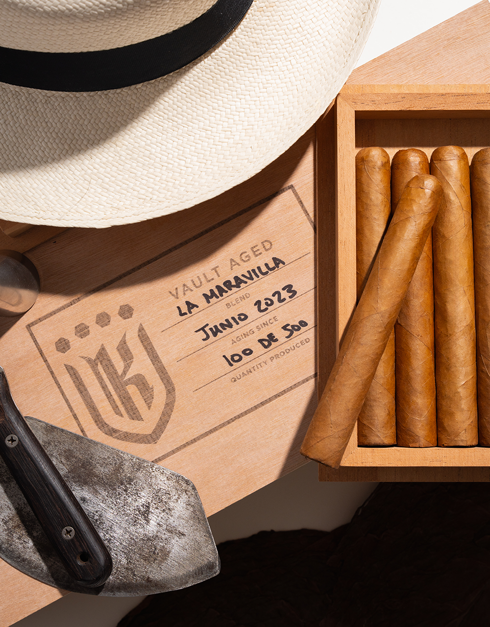 Kelner Vault Aged "La Maravilla" crate of 100 rare exclusive cigars