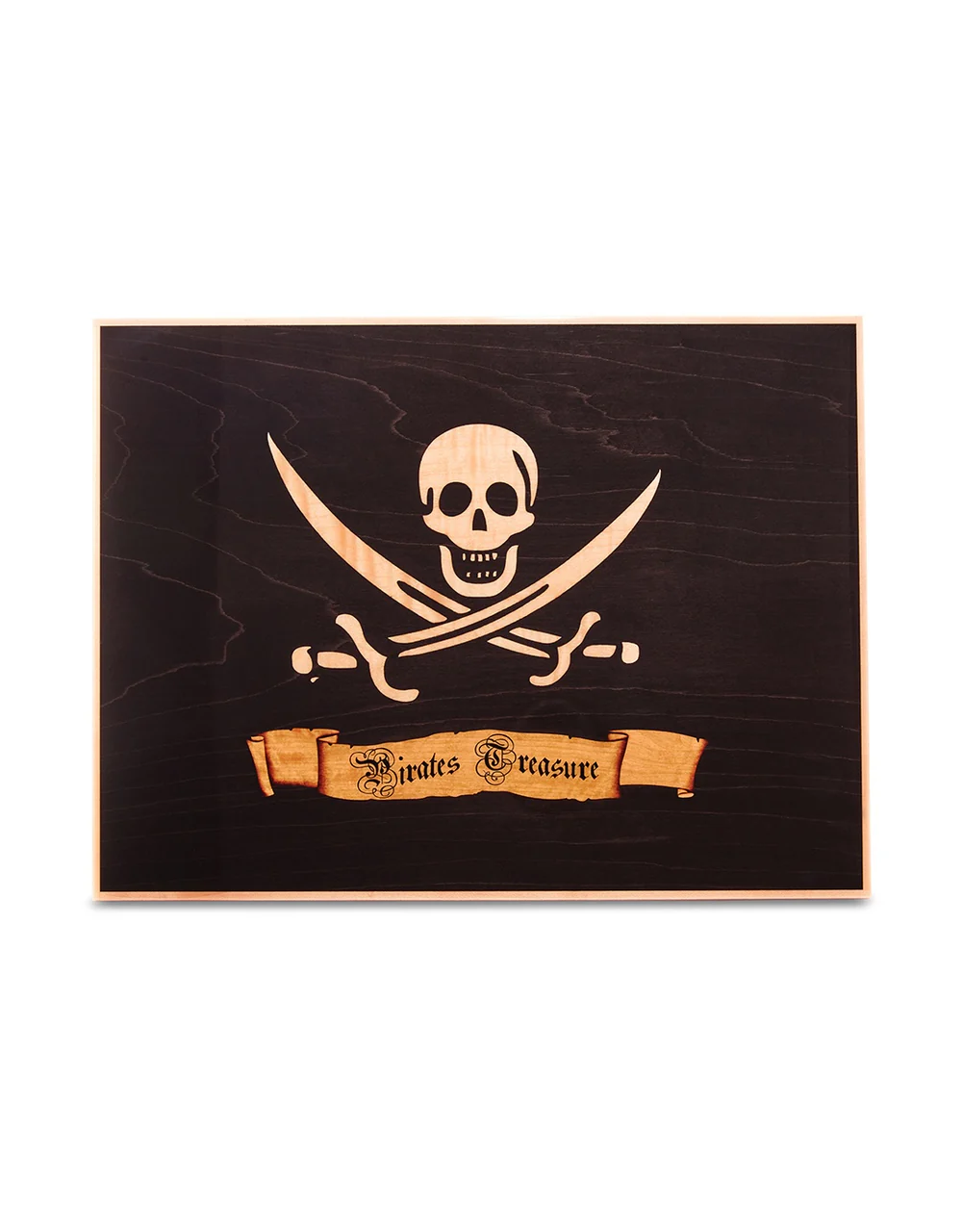 Elie Bleu Pirate Humidor For 110 Cigars Closed Detailed Front of the Humidor
