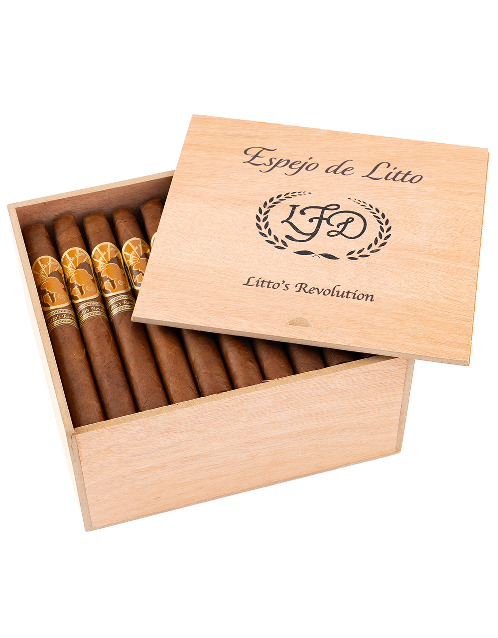 La Flor Dominicana Espejo de Litto Litto's Revolution Box Angled