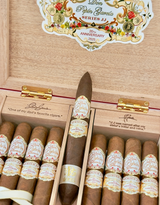 Don Pepín García Series JJ 20th Anniversary Box Open with Toro and Perfecto Cigars Don Pepín García Series JJ 20th Anniversary Box Open with Toro and Perfecto Cigars