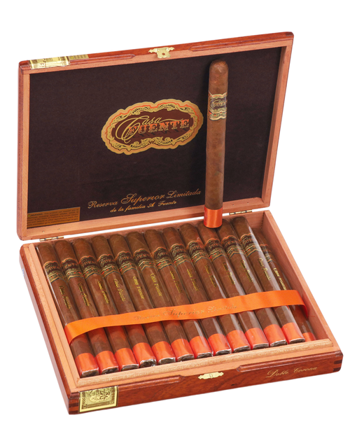 Casa Fuente Double Corona Box Open