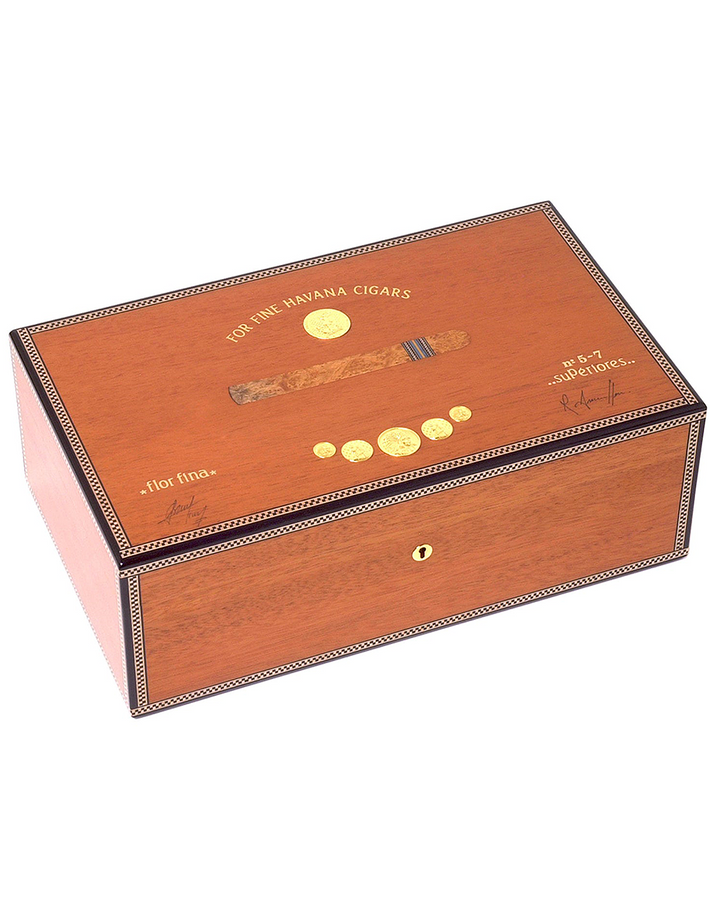 Elie Bleu New Medals Wooden Humidor For 110 Cigars Tamo Closed
